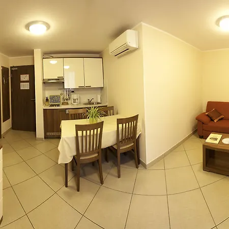 Piranesi Hotel 3*